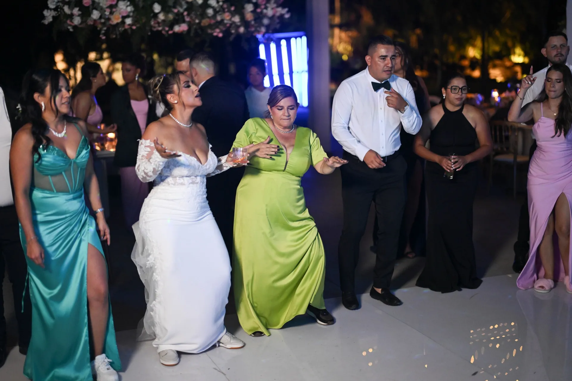 José & Karla - photo 90