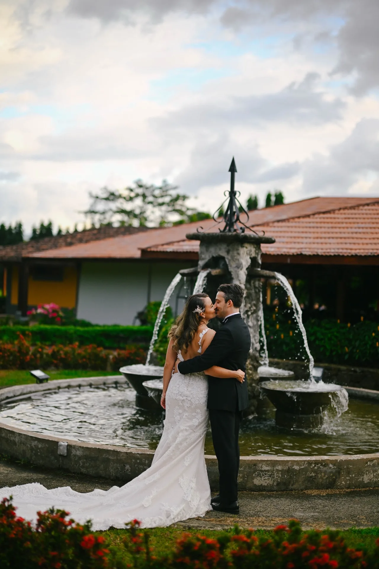 Karo y Mau en su boda